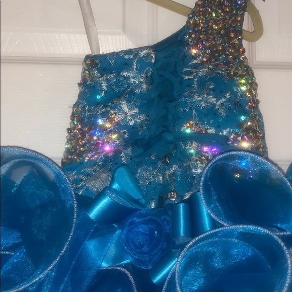 Toddler blue pageant dress - Picture 4 of 4